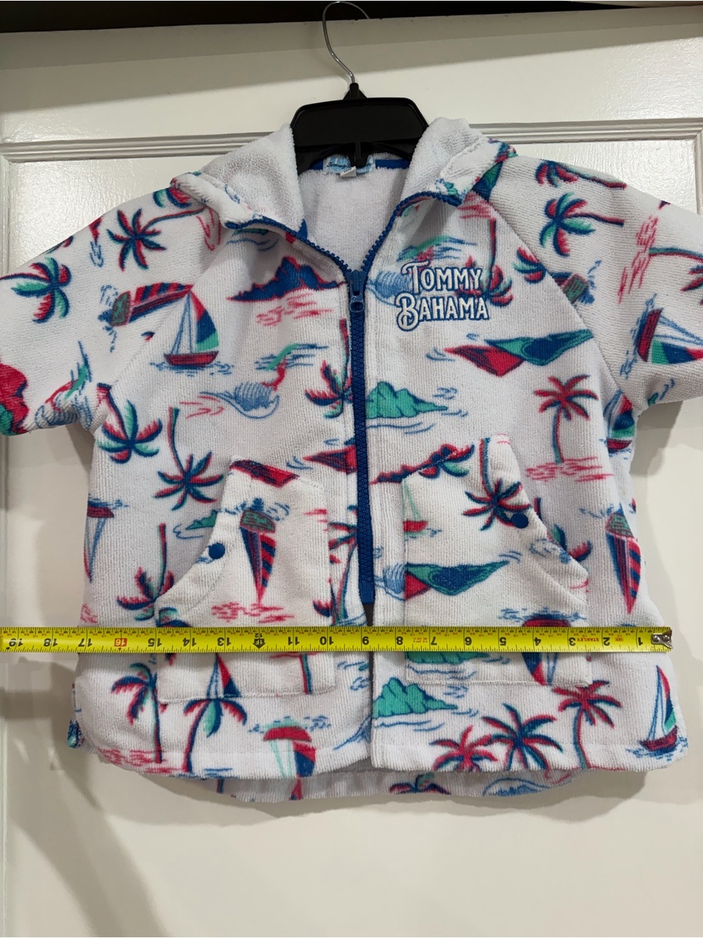 Tommy Bahama White Terry Hoodie with Blue Trim - Picture 5 of 7